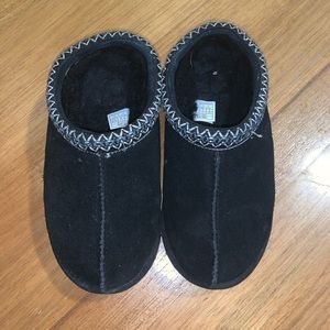 Uggs women’s Tasman Slippers